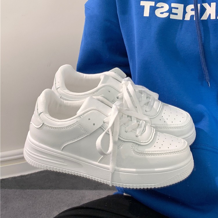 Vans Shoes Old Skool - Witte platform sneakers voor dames, lichtgewicht