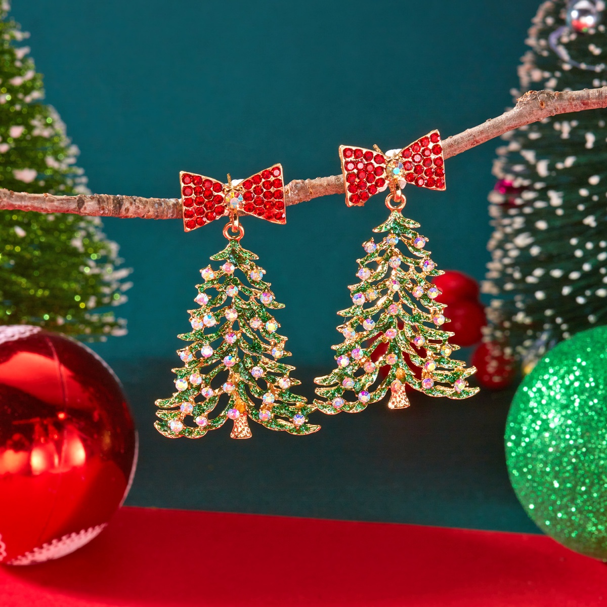 Kerstvakantie Drop Oorbellen K - Mens Xmas Fashion recensie en prijs