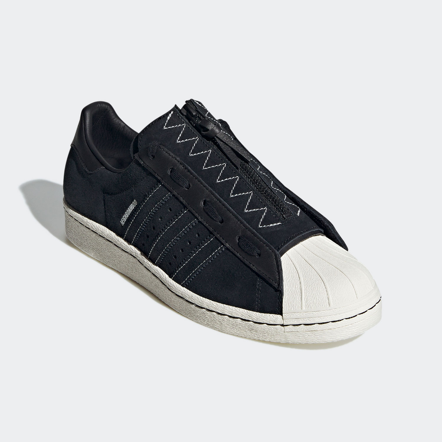 Adidas Authentic Originals SS8 - Vans Shoes Old Skool recensie en prijs